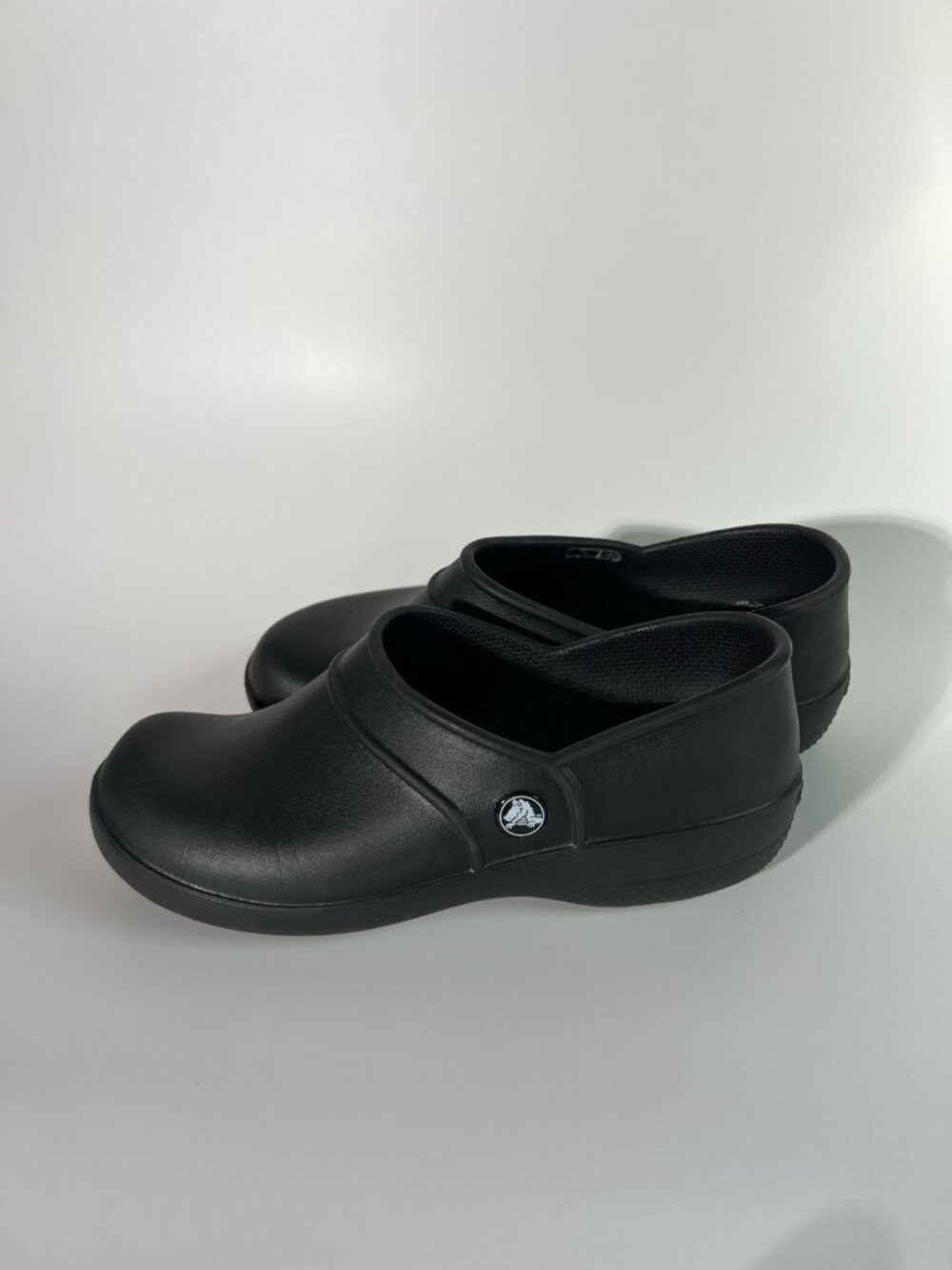 Crocs Neria Womens Size 8 Black Lightweight Comfort Work Clogs - Picture 5 of 9
